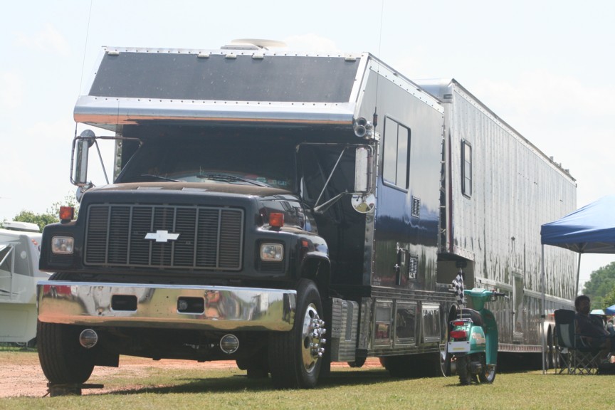 Click for larger image of Toterhome and Trailer